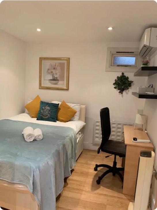 Lovely Private Bedrooms In Euston, Central London Exteriör bild
